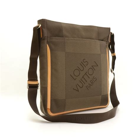 louis vuitton compagnon brown terre damier geant canvas messenger bag|More.